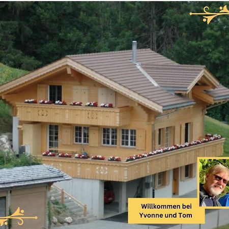 Large Deluxe Studio For 2 - Chalet Lovo Lenk Exteriör bild